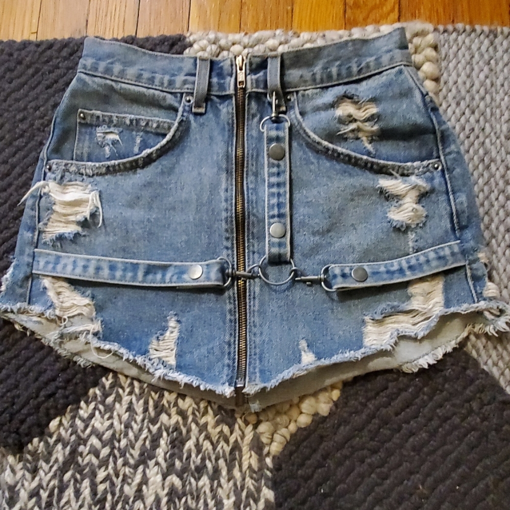 Carmar Denim Skirt Size 26